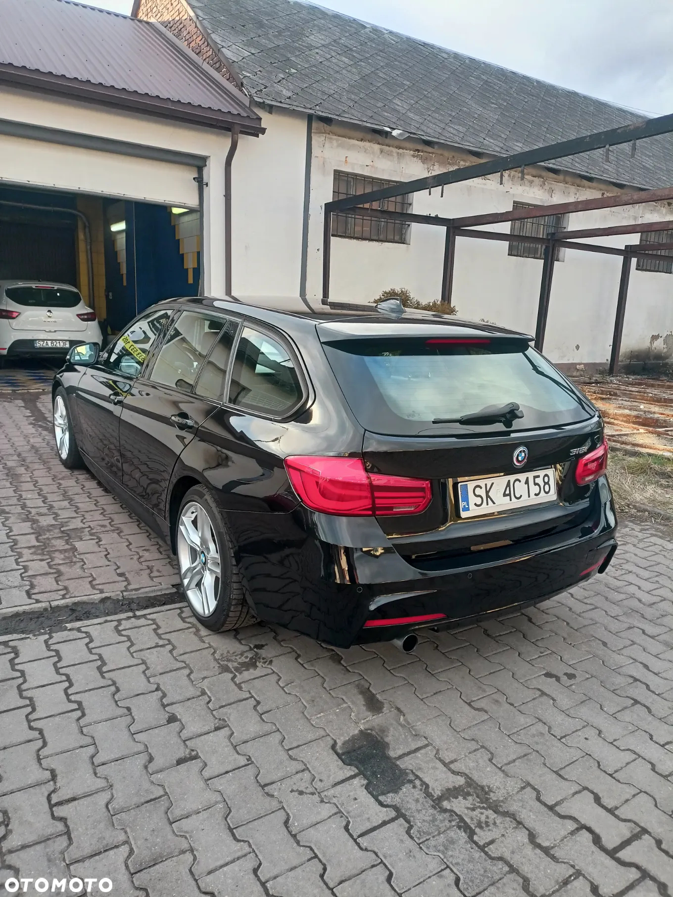 BMW Seria 3 318i GPF Sport Line Shadow - 5