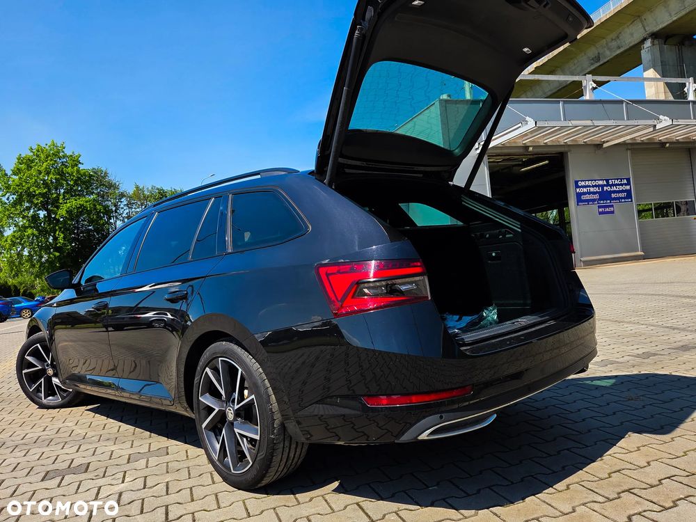 Skoda Superb 2.0 TDI SCR Sportline DSG - 11