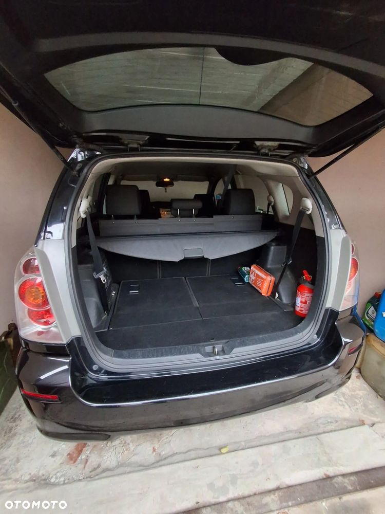 Toyota Corolla Verso 2006 photo 5