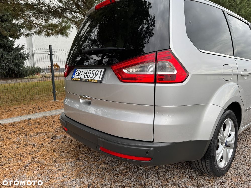 Ford Galaxy - 14