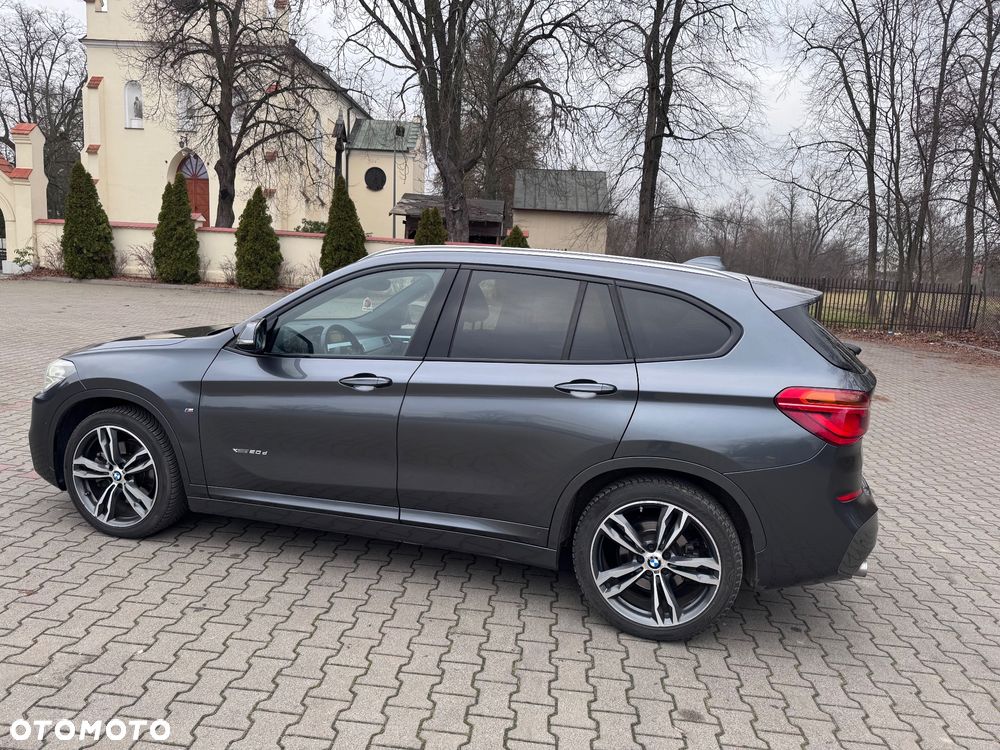BMW X1 xDrive20d M Sport - 12