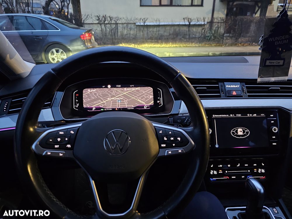 Volkswagen Passat 2.0 TDI DSG Comfortline - 5