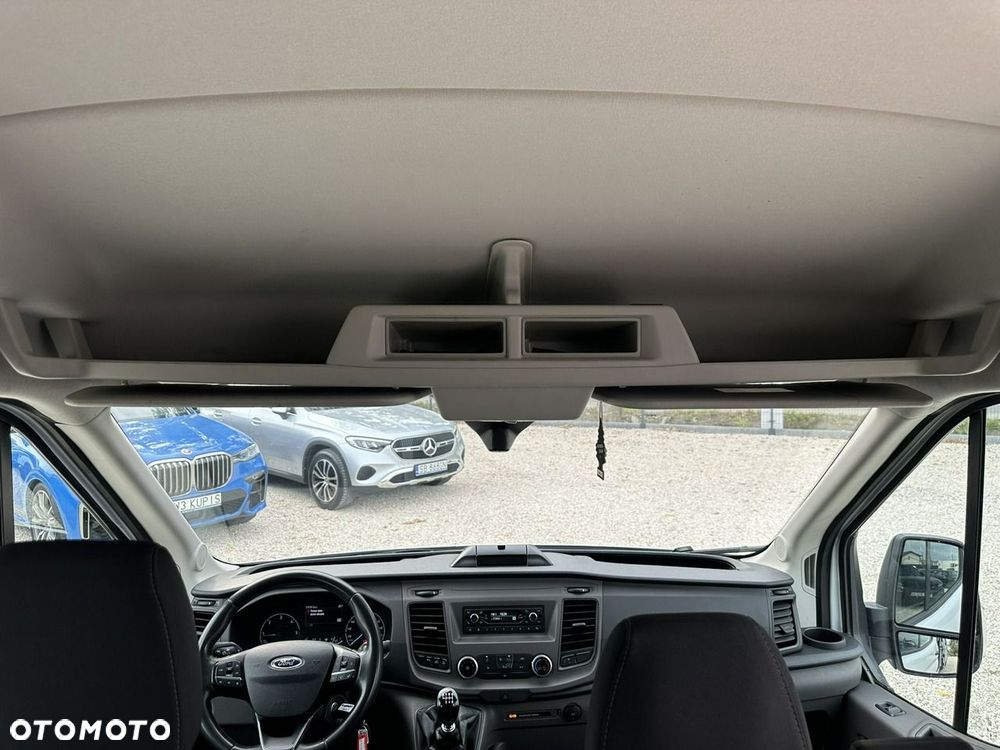 Ford Transit - 20