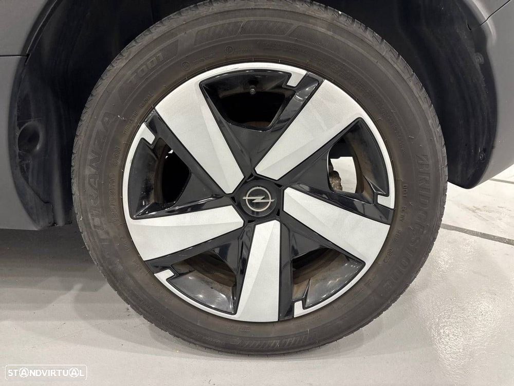 Opel Crossland X - 11
