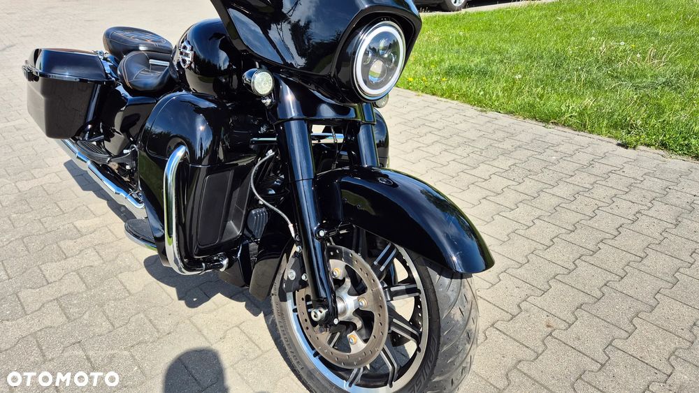 Harley-Davidson FLH Electra Glide - 1