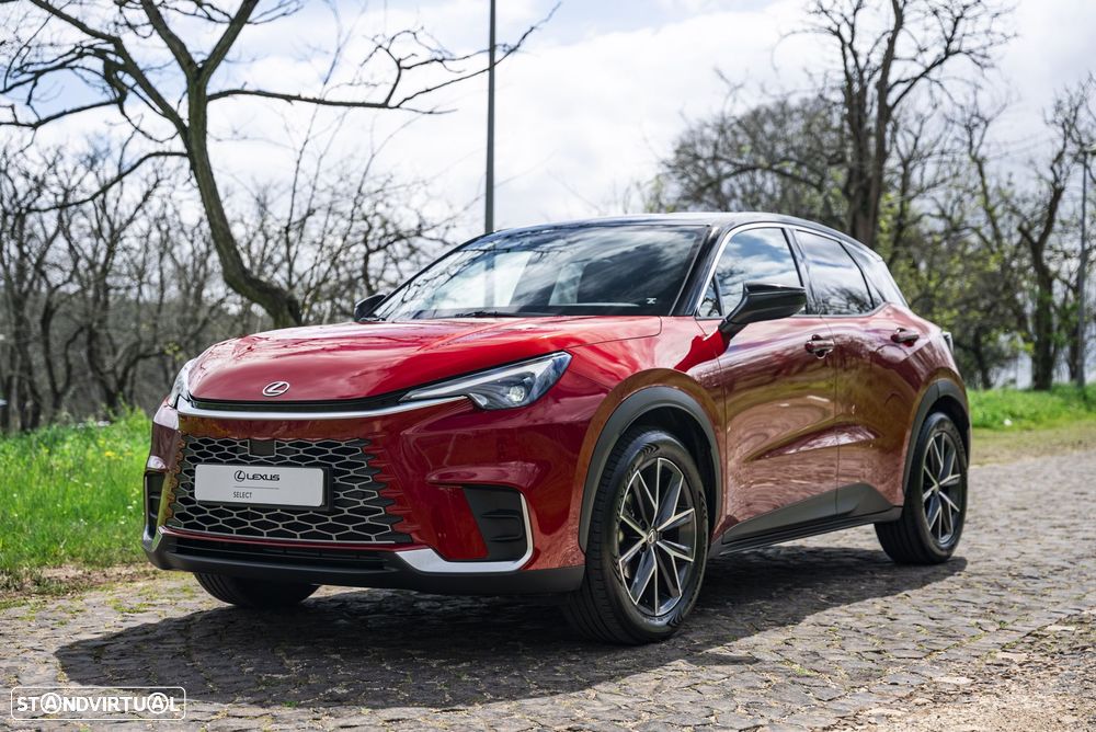 Lexus LBX Emotion - 1