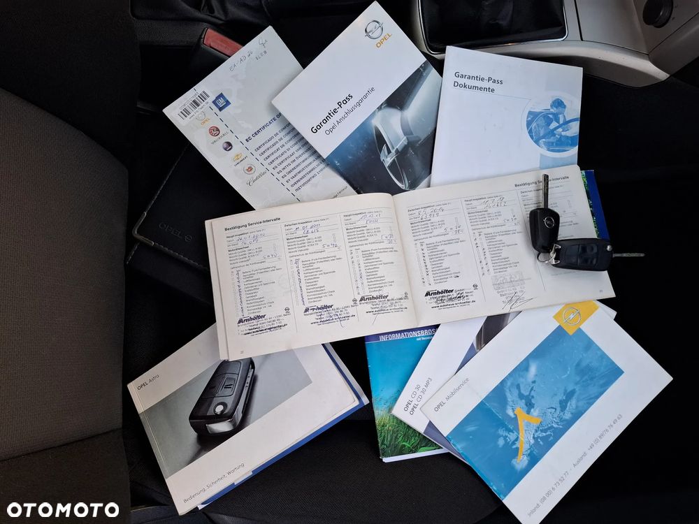 Opel Astra 1.4 Catch me now - 36