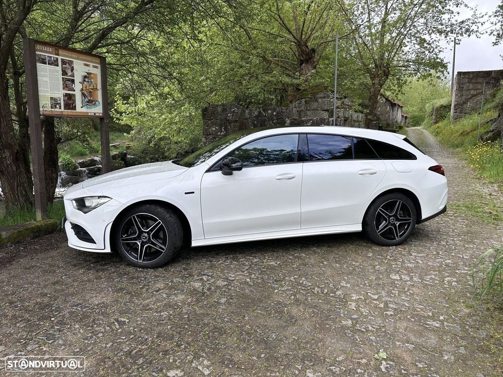 Mercedes-Benz CLA 250 e Shooting Brake AMG Line - 23