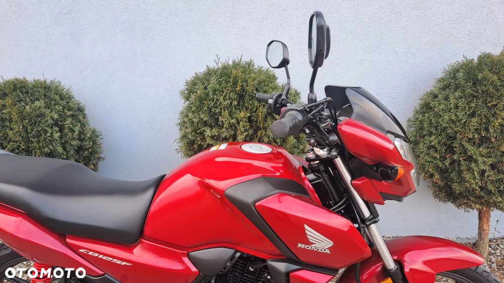 Honda CBF - 17
