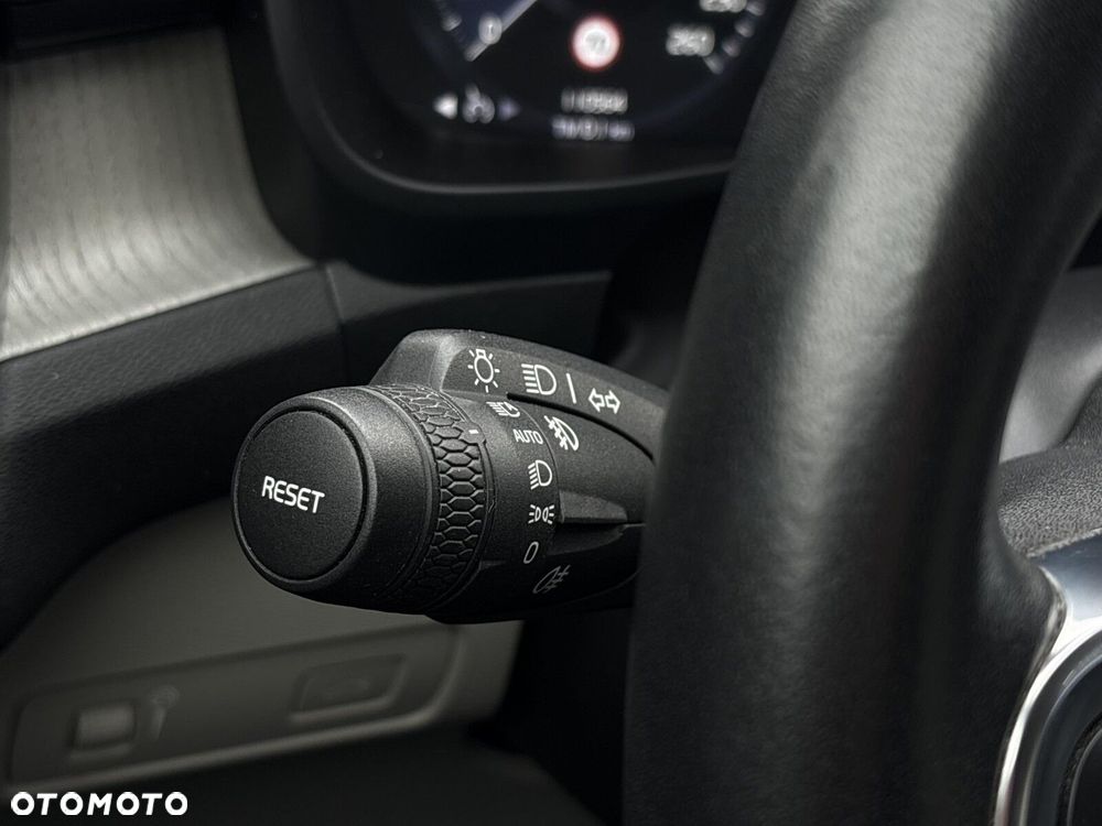 Volvo XC 40 T3 Inscription - 11