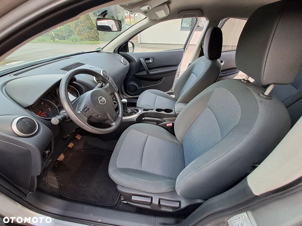 Nissan Qashqai - 11