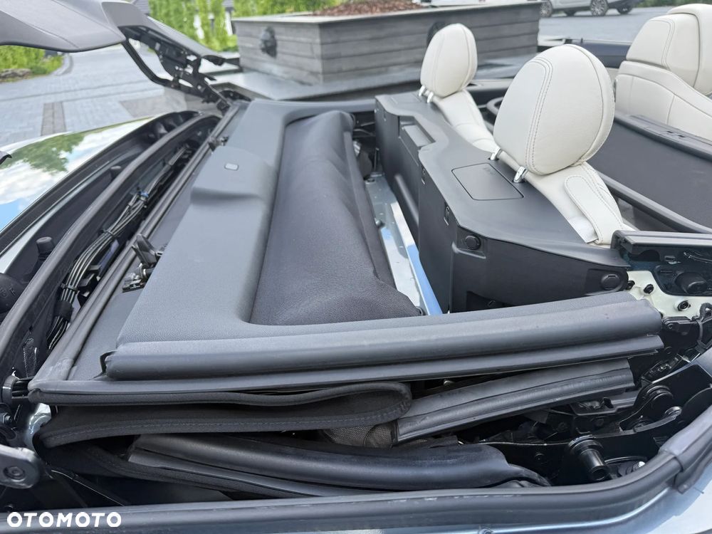 BMW Seria 8 M850i xDrive - 13