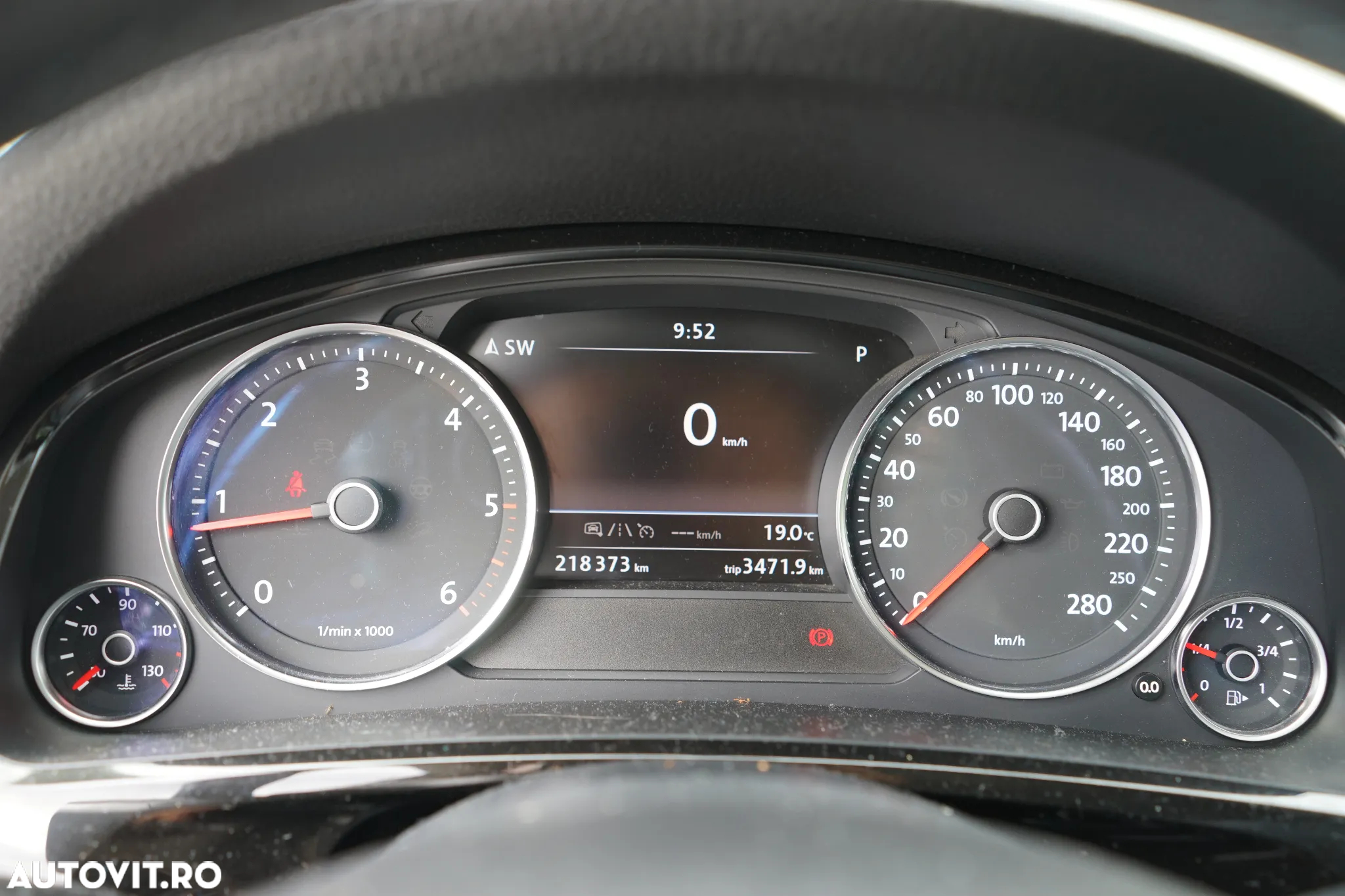 Volkswagen Touareg V6 TDI BMT Supreme Plus - 18