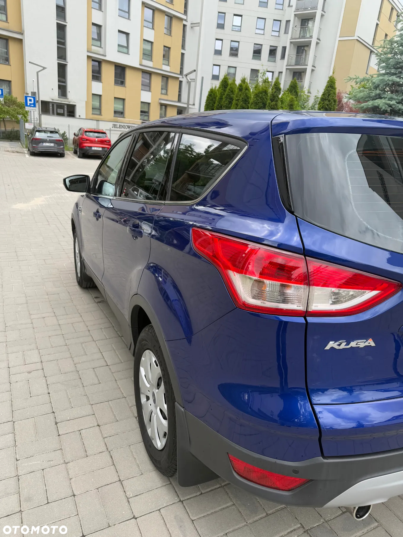 Ford Kuga 1.5 EcoBoost 2x4 Titanium - 16