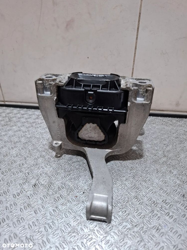 Poduszka silnika Volkswagen Audi Seat Skoda  nr 5Q0199262BF - 3