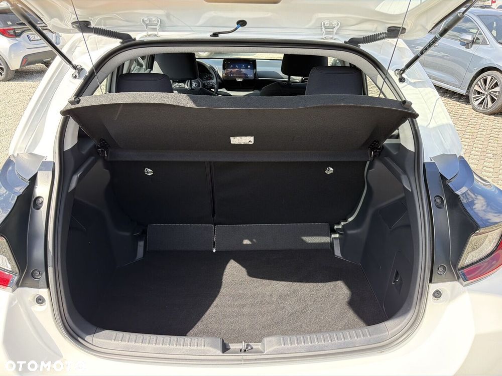 Toyota Yaris - 11