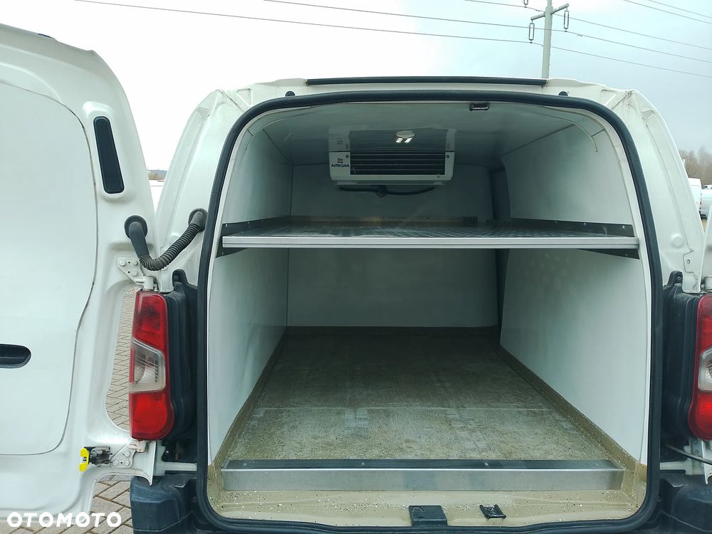 Peugeot Partner Proace Berlingo Combo Doblo L2 Izoterma Chłodnia Salon PL półka Inox 3 osoby - 17