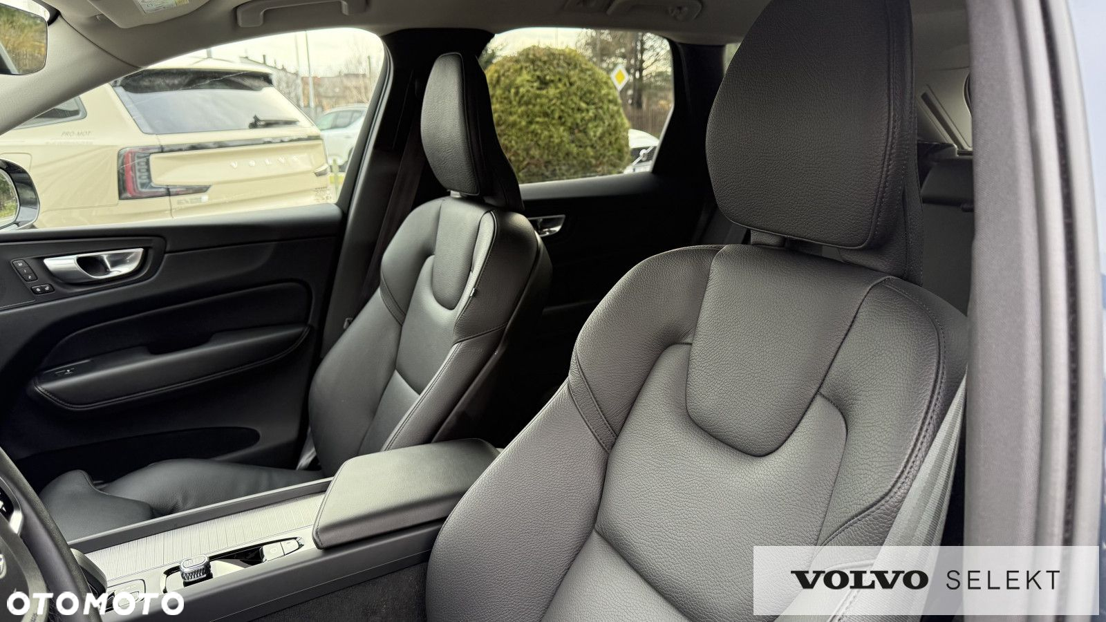 Volvo XC 60 - 21