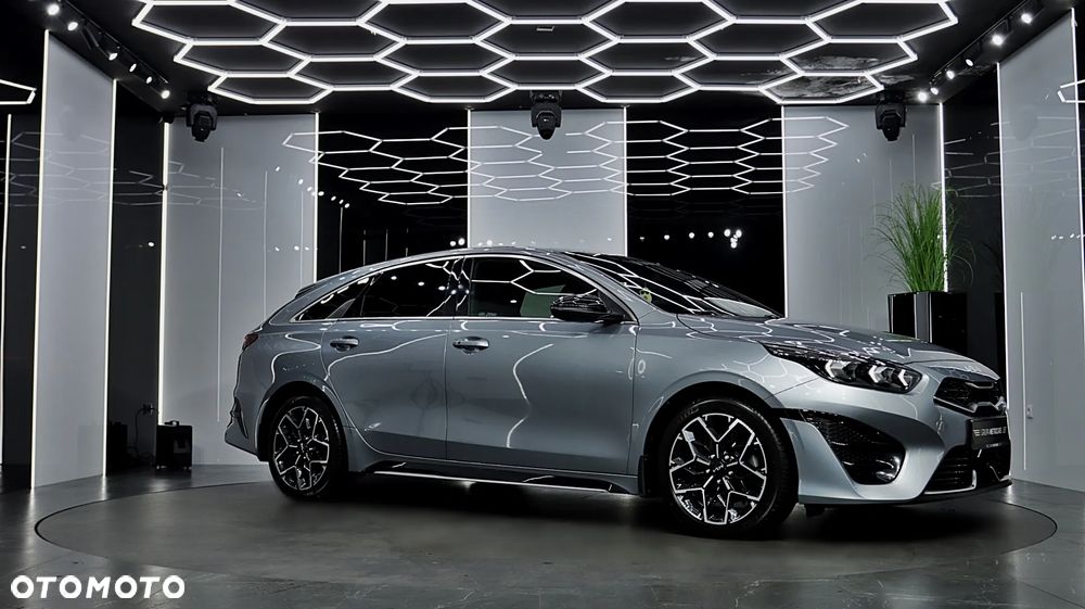 Kia ProCeed 1.5 T-GDI GT Line DCT - 14