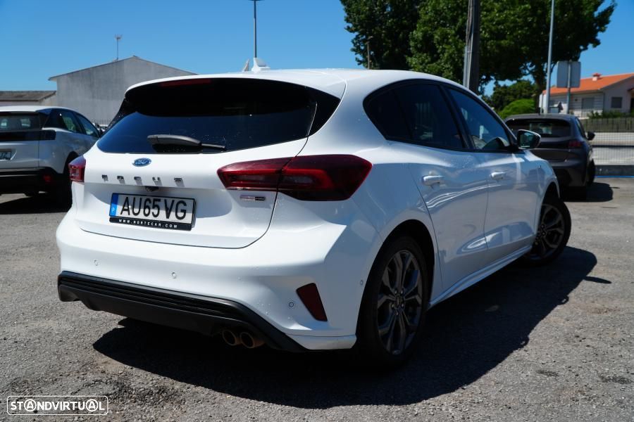 Ford Focus 1.0 EcoBoost MHEV ST-Line - 4