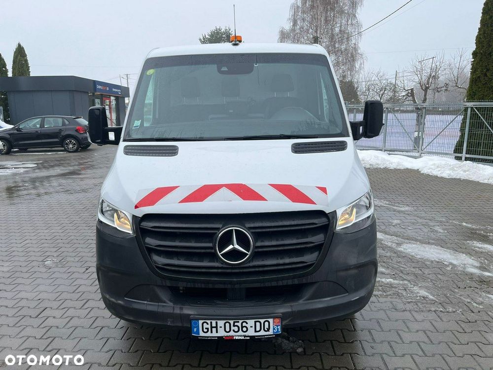 Mercedes-Benz Sprinter - 21
