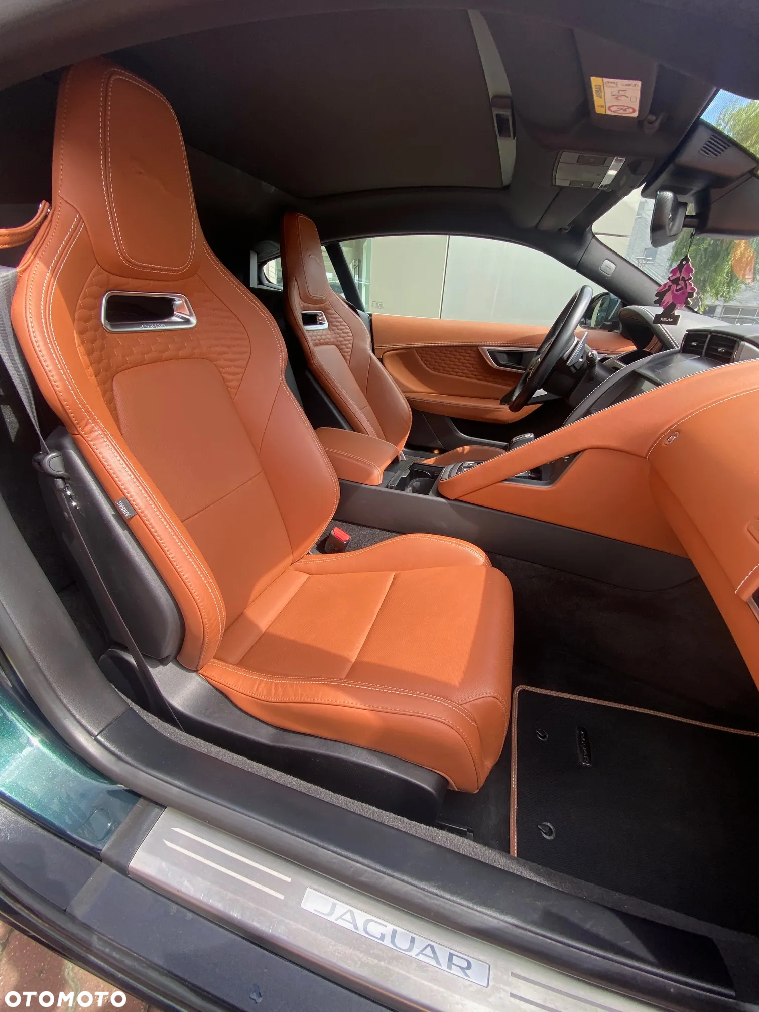 Jaguar F-Type 2.0 Turbo R-Dynamic - 10