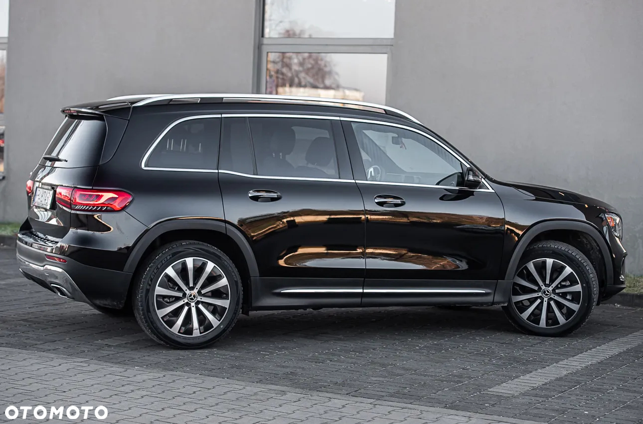 Mercedes-Benz GLB 250 4-Matic 8G-DCT - 14