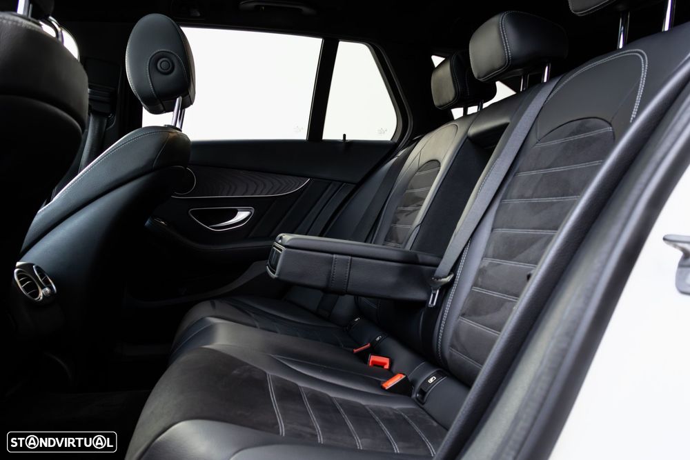 Mercedes-Benz C 220 d AMG Line - 31