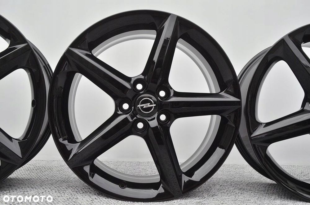 Felgi 8x18 5x110 Opel Astra Vectra Zafira Meriva Saab 9-3 5 GT Roadster - 10