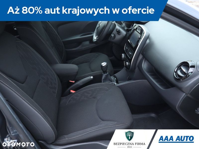 Renault Clio - 11