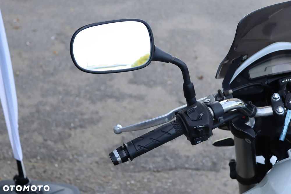 Honda Hornet - 20