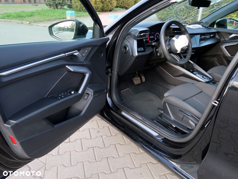 Audi A3 Limousine 35 TFSI mHEV Advanced S tronic - 11