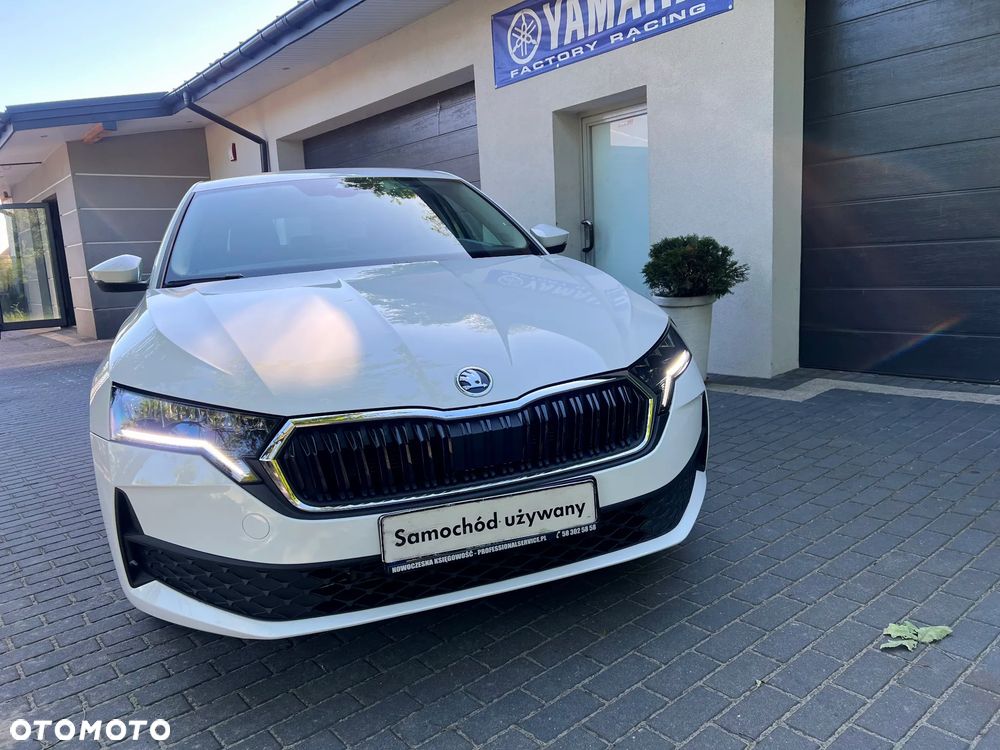 Skoda Octavia 1.5 TSI Edition 130 Essence - 10