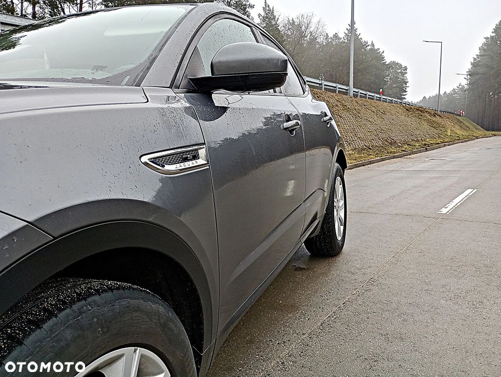 Jaguar E-Pace D150 S - 5