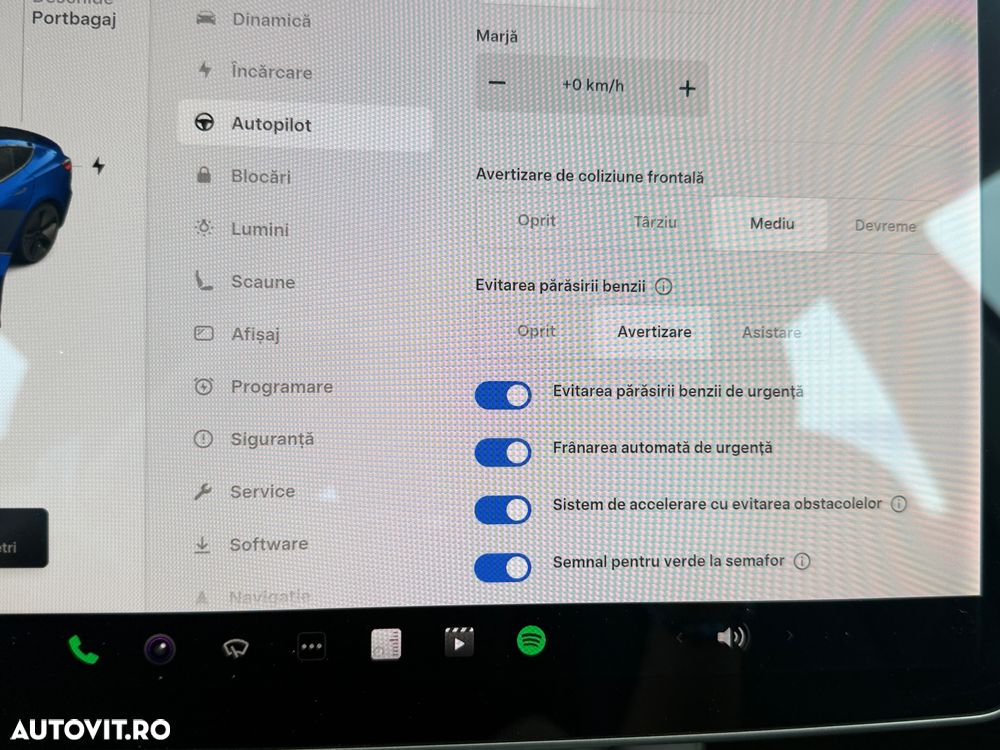 Tesla Model 3 - 11