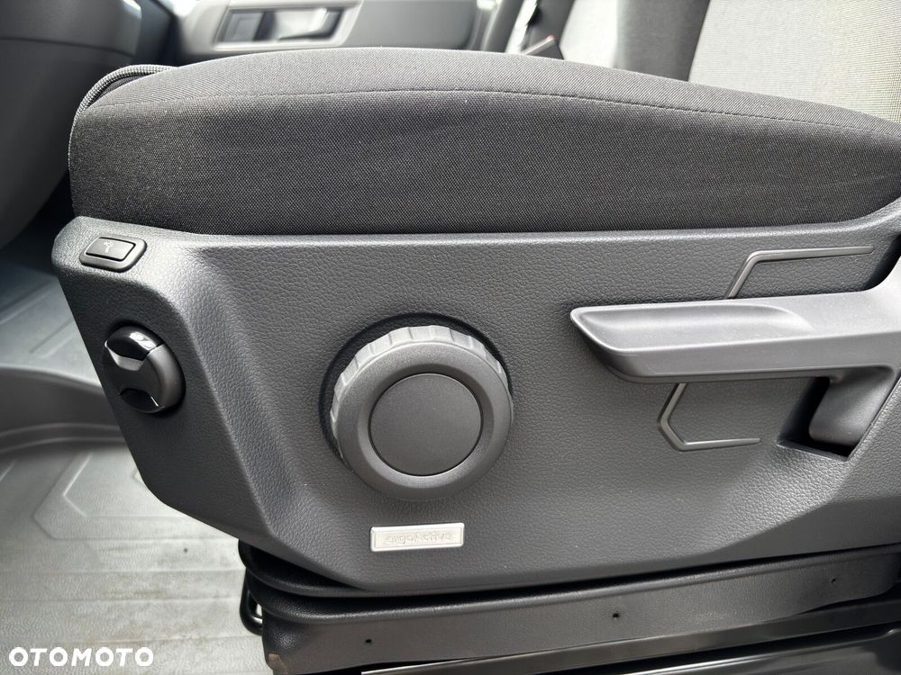 Volkswagen Crafter 2.0 TDI 177 KM L3H3 8-automat 3m - 13