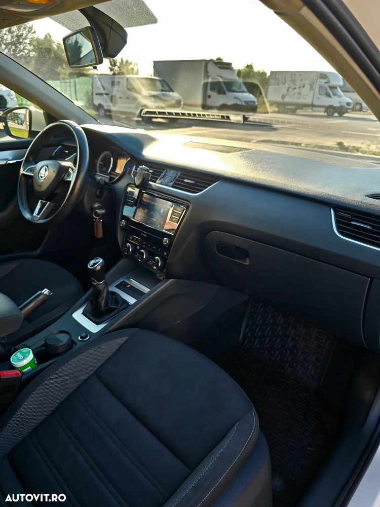 SKODA Octavia 2019 — imagine 9