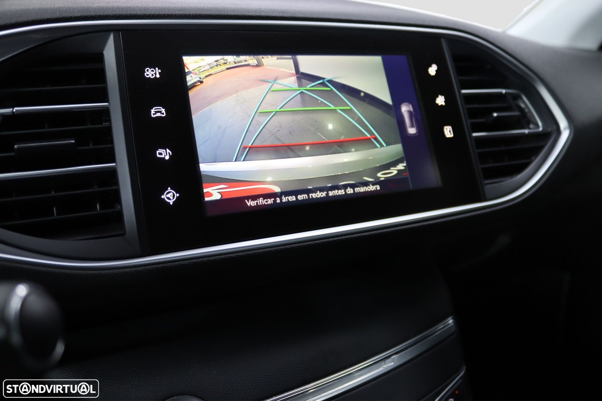 Peugeot 308 SW - 11