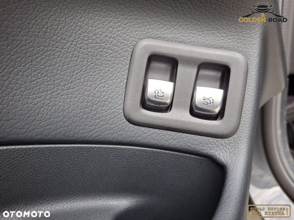 Mercedes-Benz GLC - 25