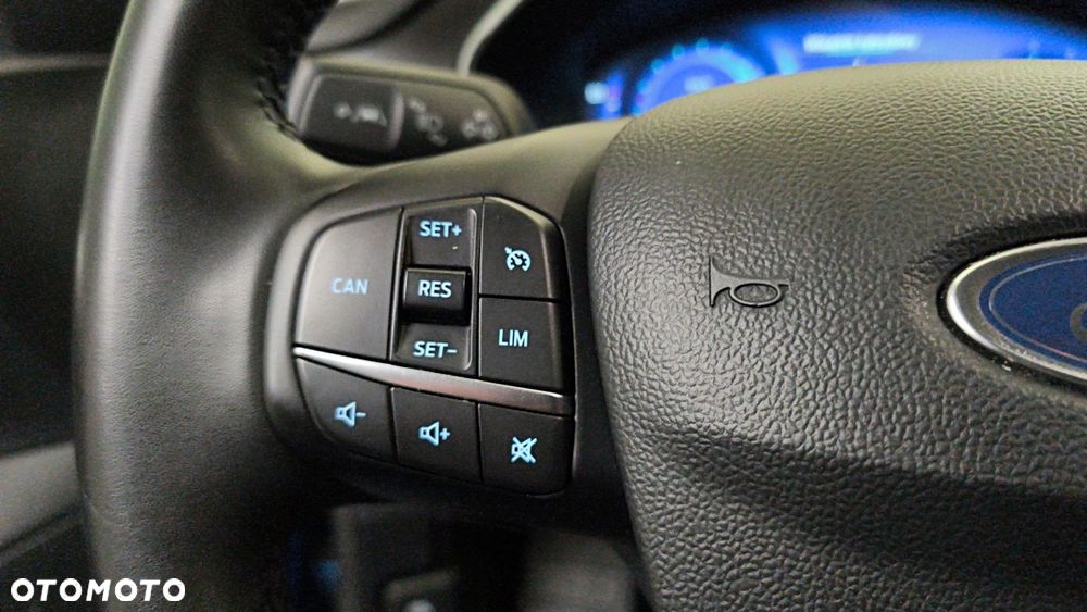 Ford Focus 1.0 EcoBoost mHEV Titanium X - 20
