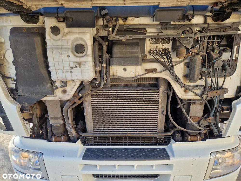 Renault Premium DXI 440 - 9