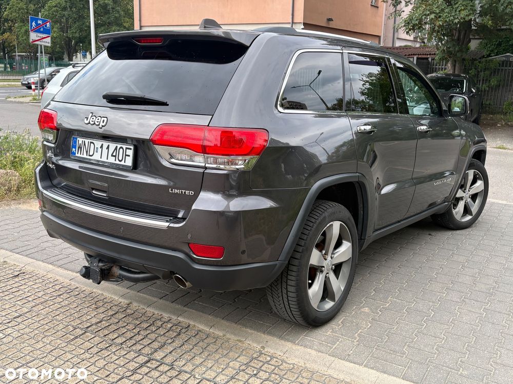 Jeep Grand Cherokee - 4
