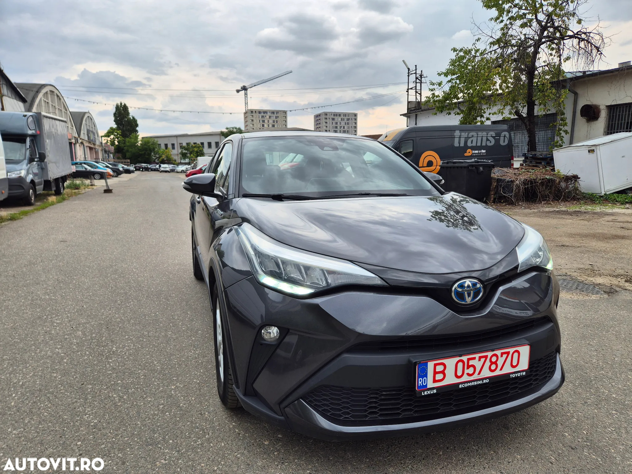Toyota C-HR 1.8 Hybrid Business Edition - 2