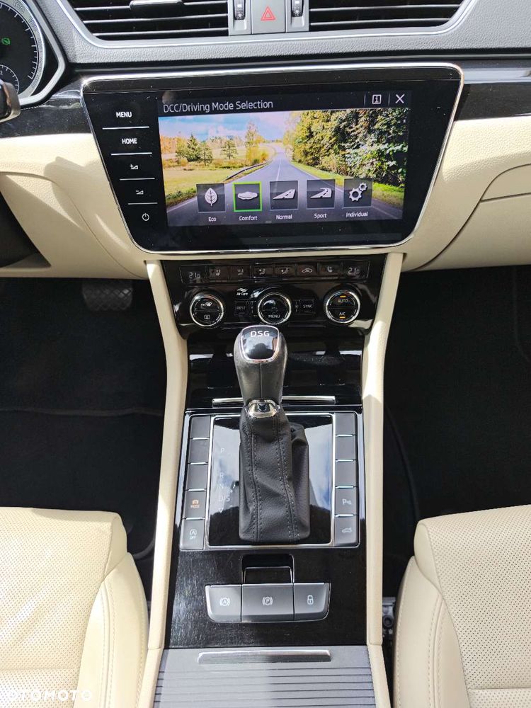 Skoda Superb 1.8 TSI L&K DSG - 13
