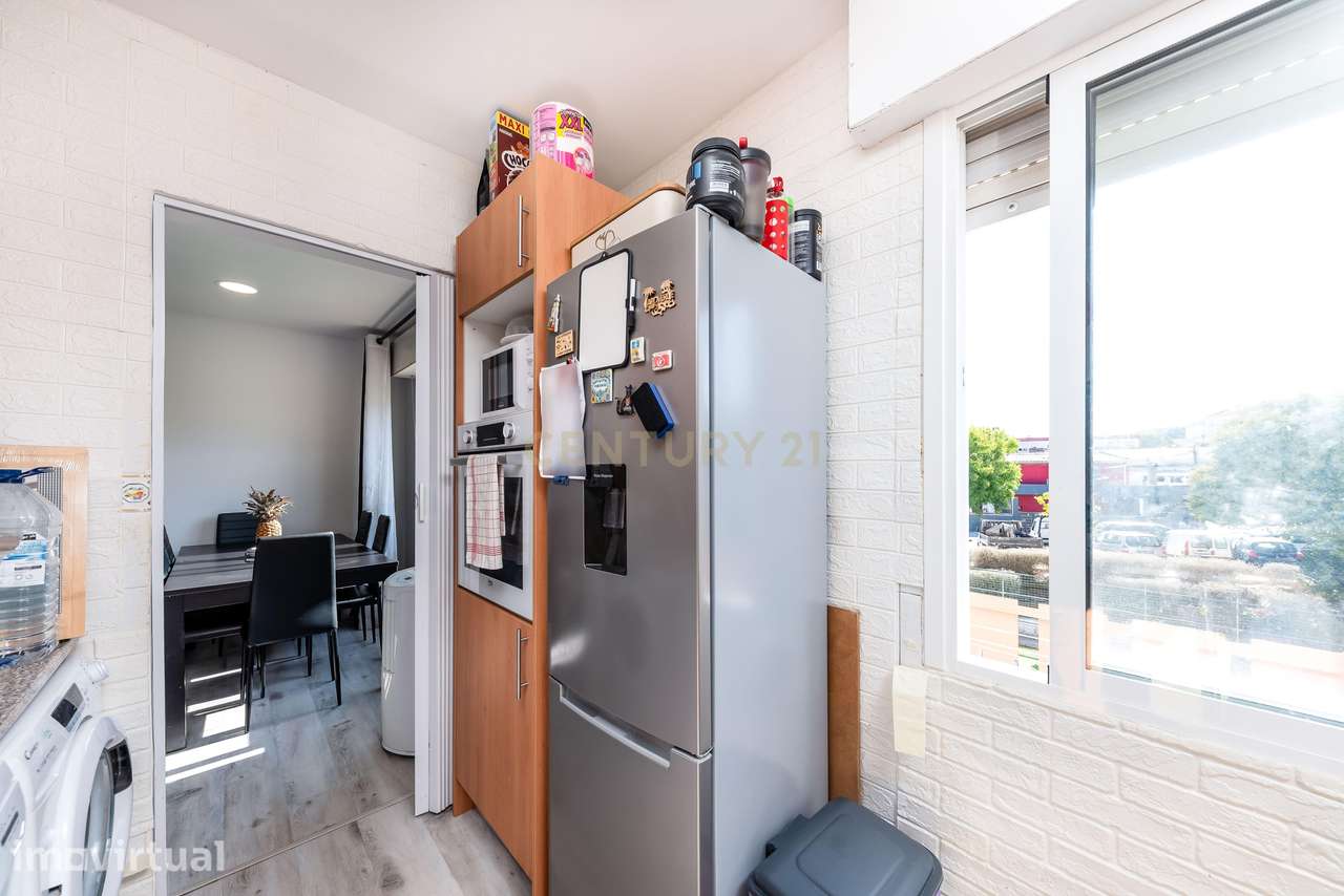 Apartamento T3 Renovado Cabo de Vialonga - Grande imagem: 5/17
