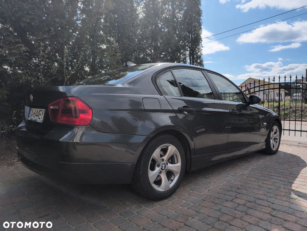BMW Seria 3 - 14