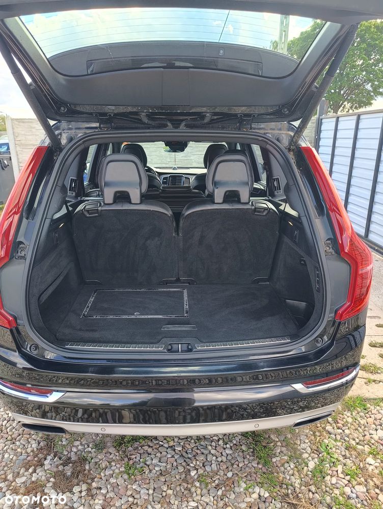 Volvo XC 90 - 17