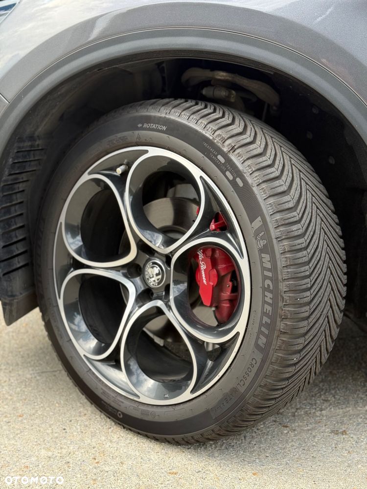 Alfa Romeo Stelvio 2.0 Turbo 16V AT8-Q4 Competizione - 15