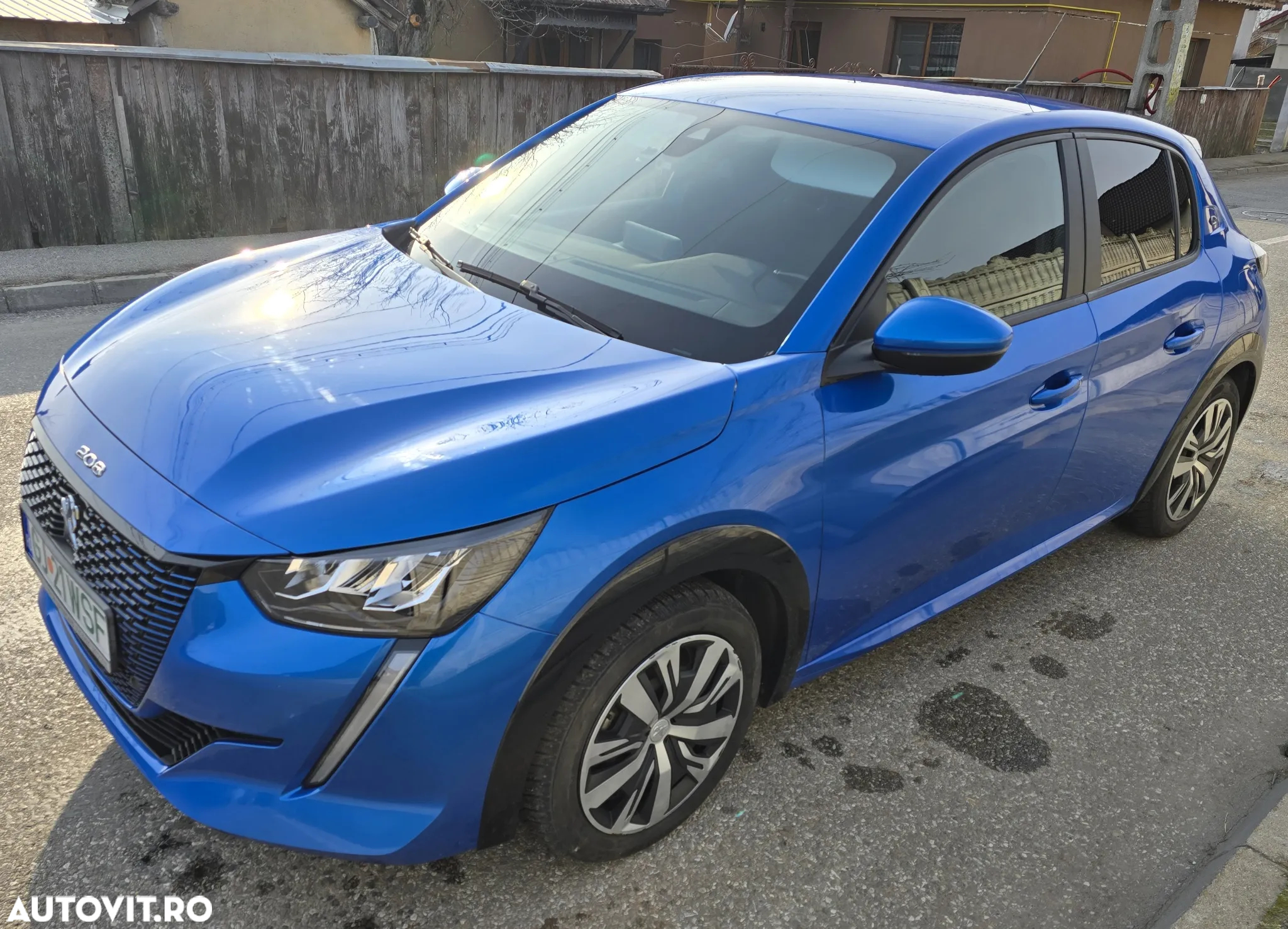 Peugeot 208 e-208 100 kW Active - 3