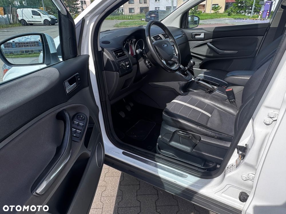 Ford Kuga 2.0 TDCi Titanium - 11